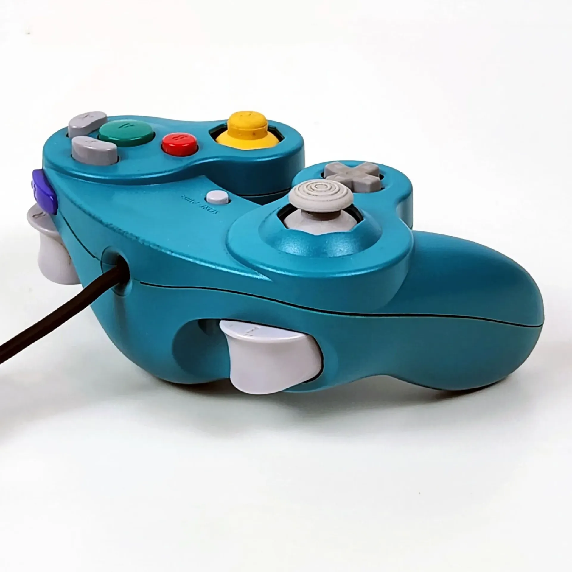 Wired Controller for GameCube and Wii - Teal