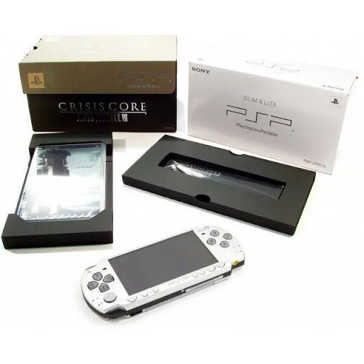 SYSTEM-USED PSP JAPANESE FINAL FANTASY VII CRISIS CORE EDITION  WITH BOX
