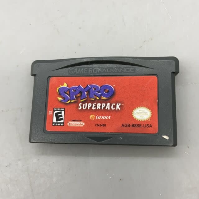 GBAU-SPYRO SUPERPACK (CARTRIDGE)